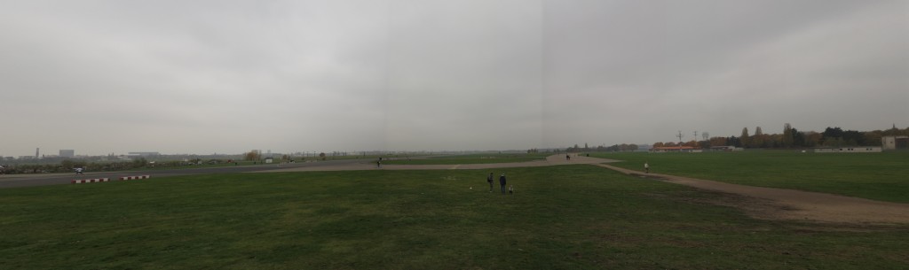Tempelhof pano 2 wide